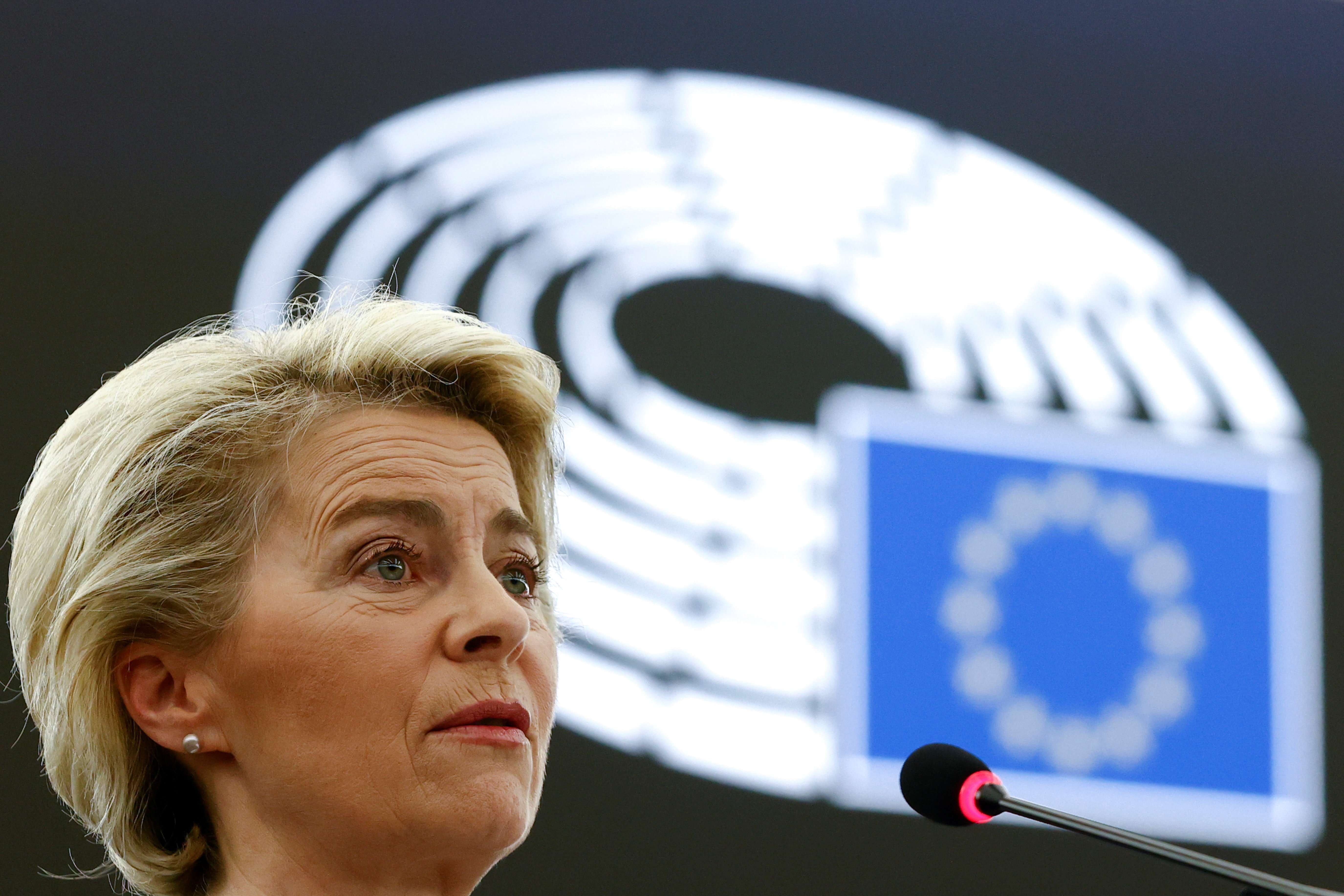Elfogadták az Európai Tanácsban a migrációs rendeletet, Magyarország és Lengyelország ellene szavazott