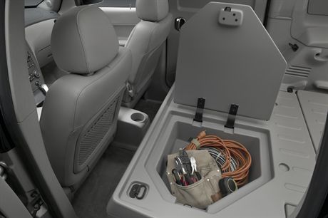 2007 Chevrolet HHR LT Panel - Lockable Storage Compartment. X07CT_HR057 (United States)