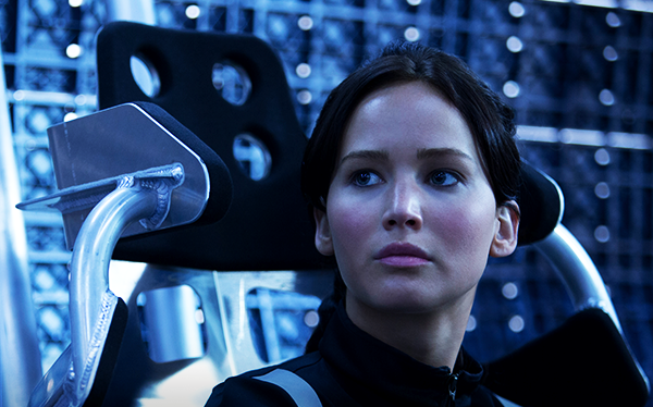 Na drugiej pozycji uplasowała się Jennifer Lawrence, która występuje w dwóch dużych cyklach kinowych -