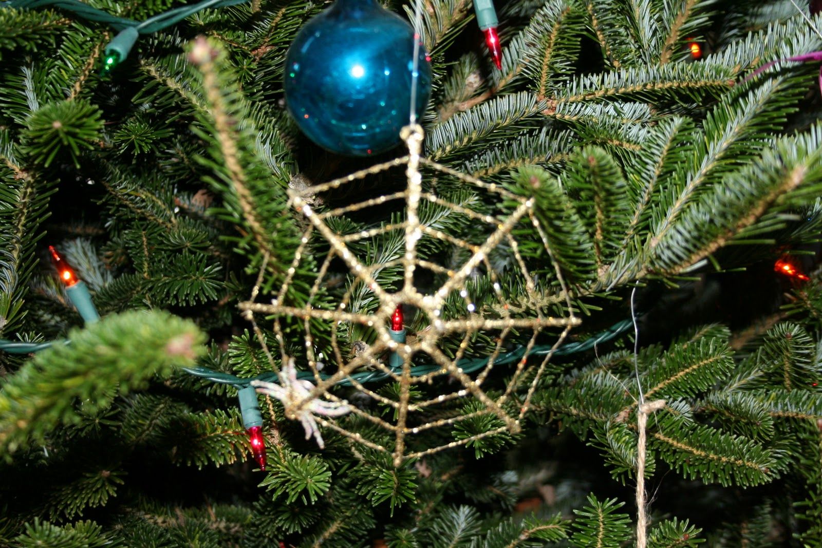  Cobweb Christmas from Ukraine [Pinterest]