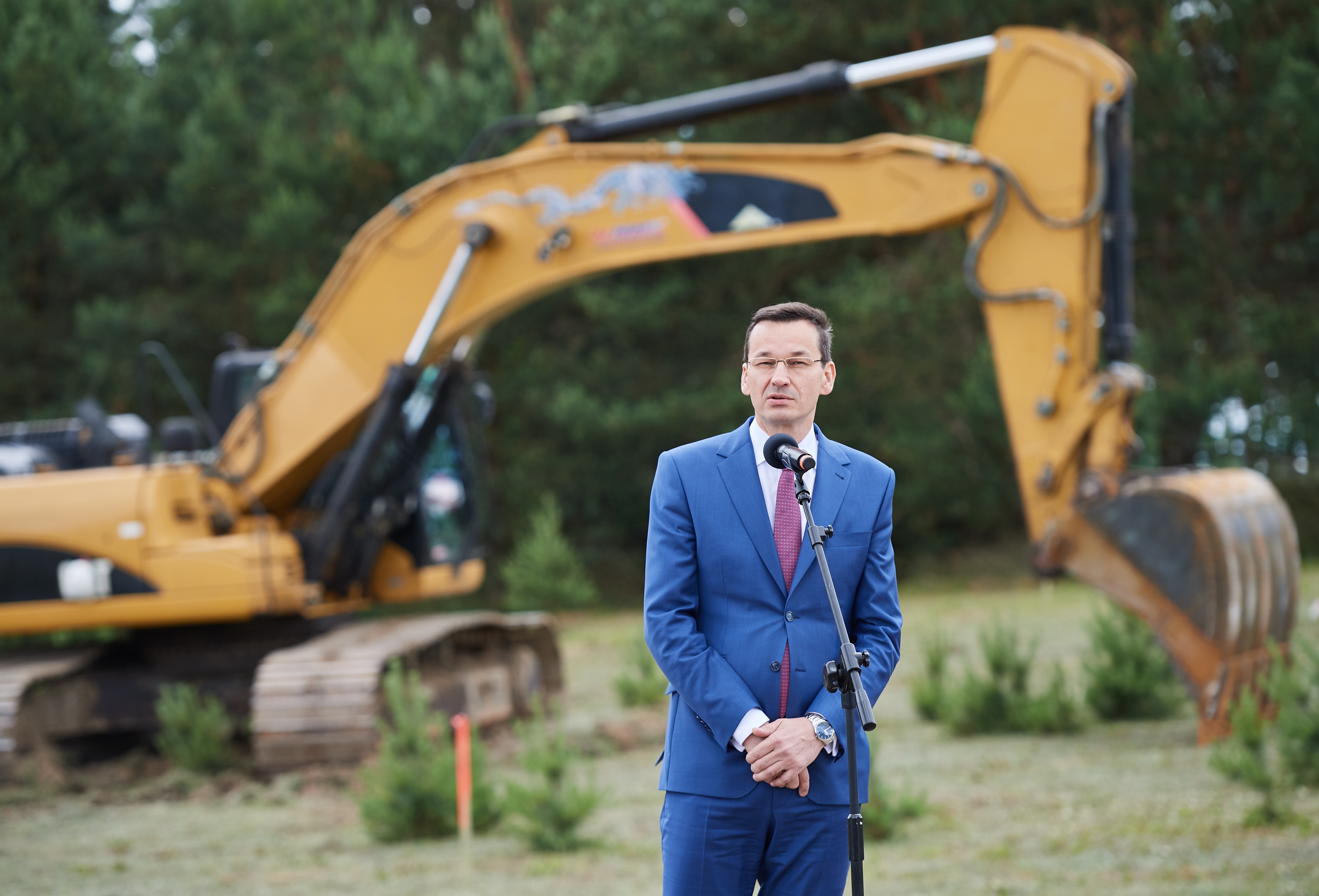 Mateusz Morawiecki (wtedy jeszcze wicepremier, minister rozwoju i finansów) na inauguracji budowy mieszkań realizowanych w ramach 