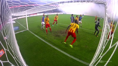 Lech - Korona (1:0): Trałka zachował się jak lis pola karnego i dał Lechowi prowadzenie!