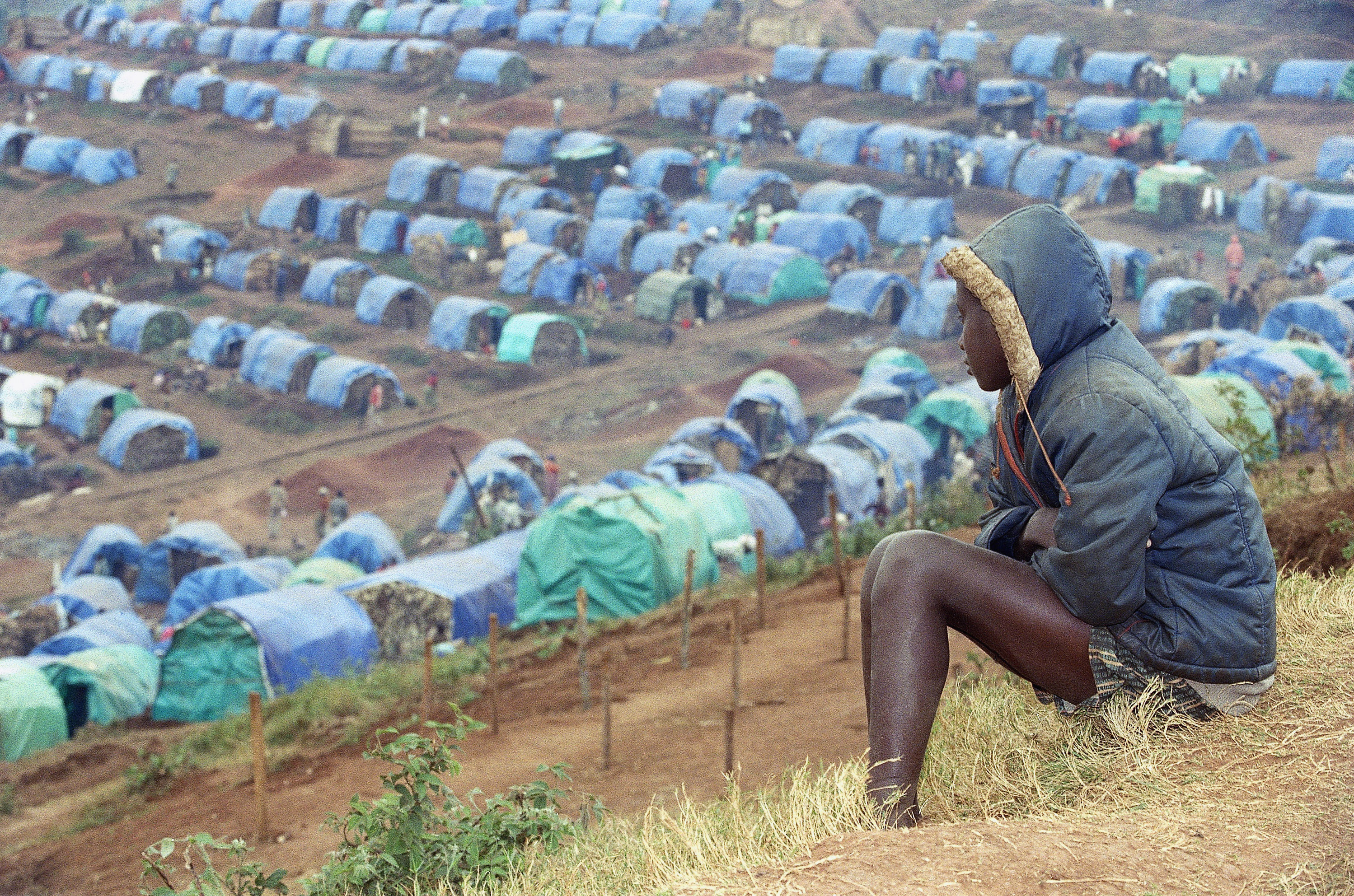 Obóz uchodźców Tutsi w Nyarushishi w Rwandzie. Zdjęcie wykonane 25 sierpnia 1994 roku