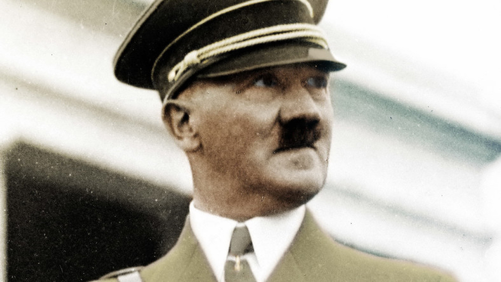 Hitler él! Ha meglátja a monitorján, egy óra múlva minden adata odaveszik -  Blikk