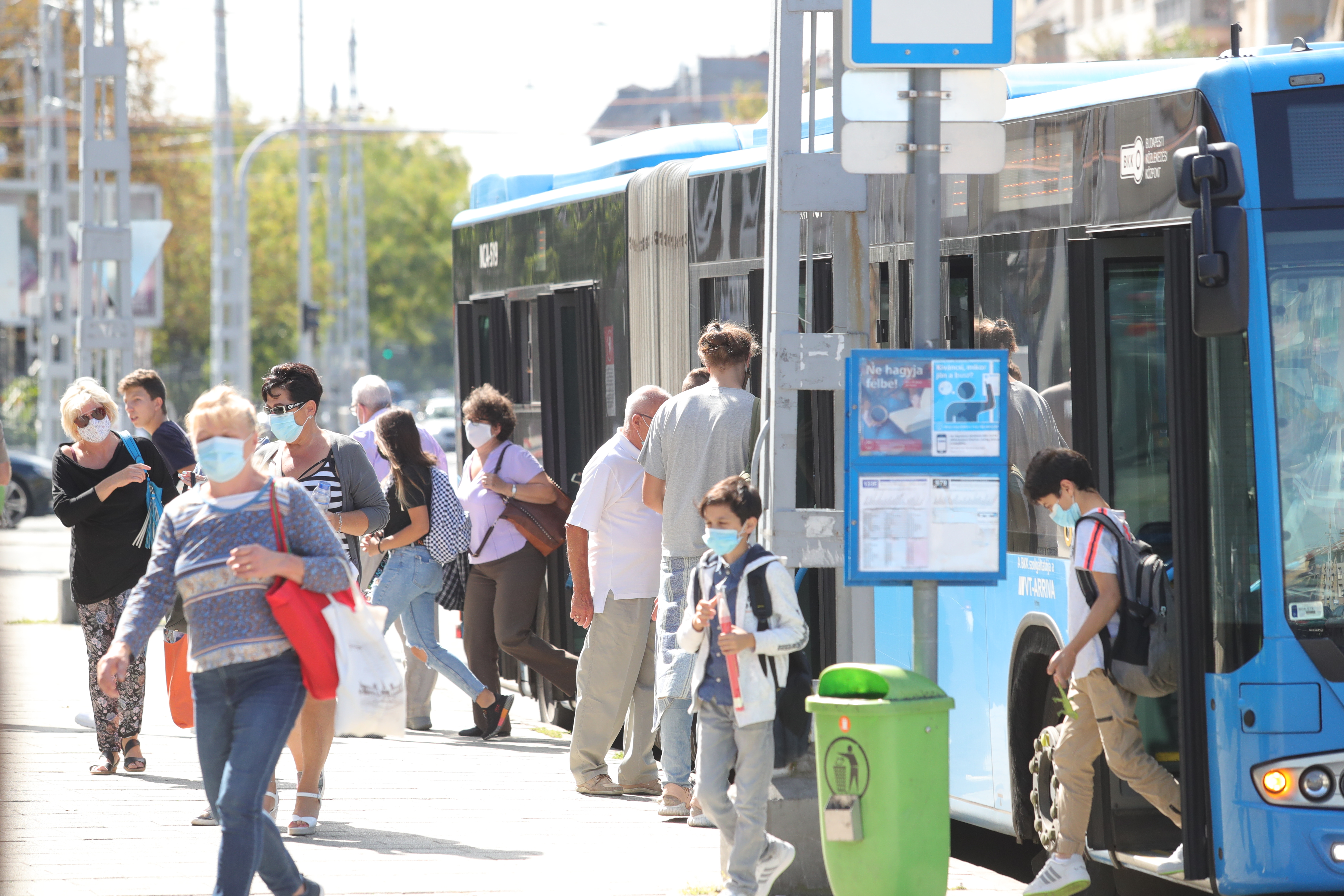 Új buszjáratot indít a BKK: nem kell átszállni a kiránduláshoz, a 210-es járattal