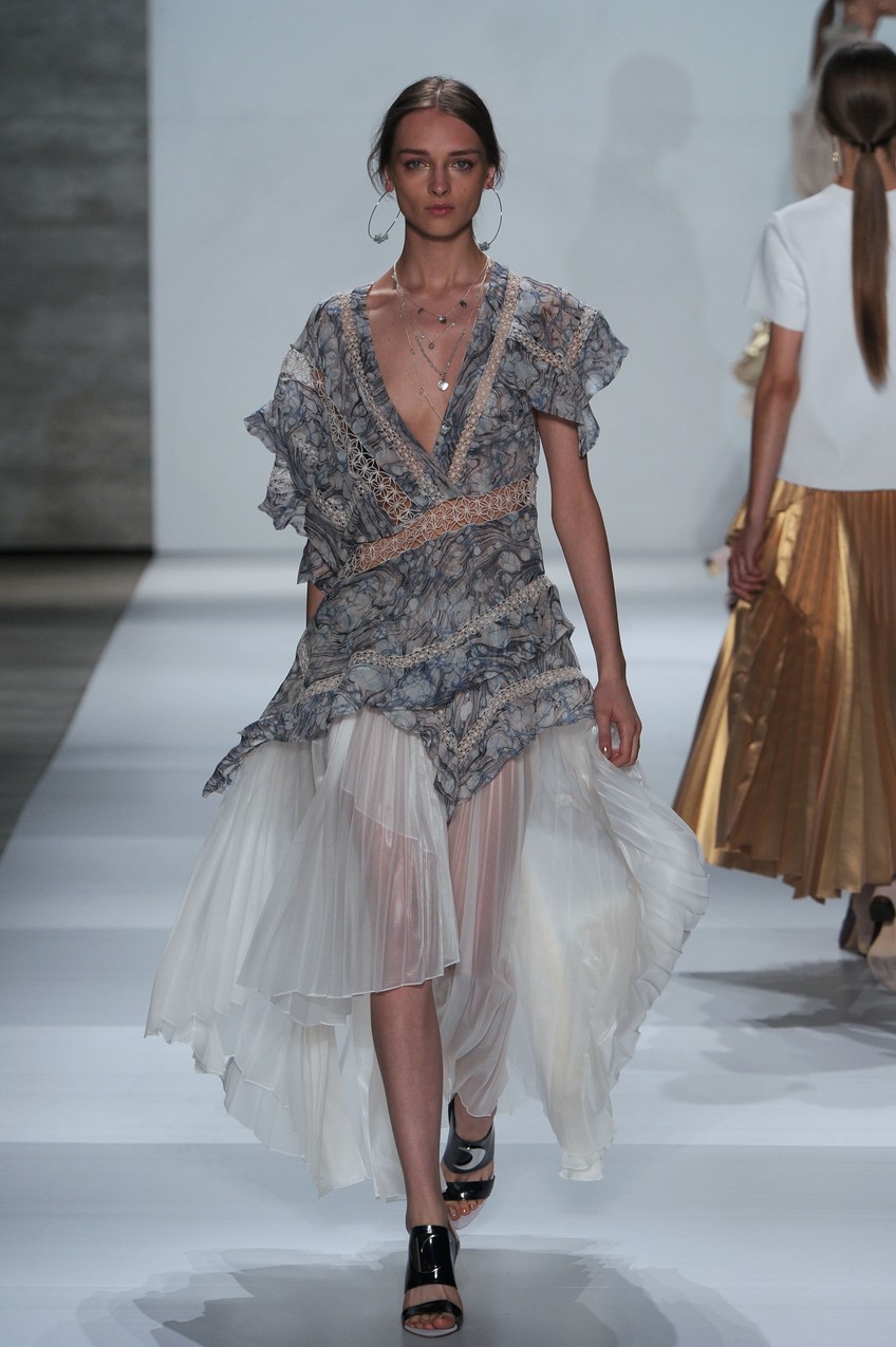 Daga Ziober dla Givenchy / East News