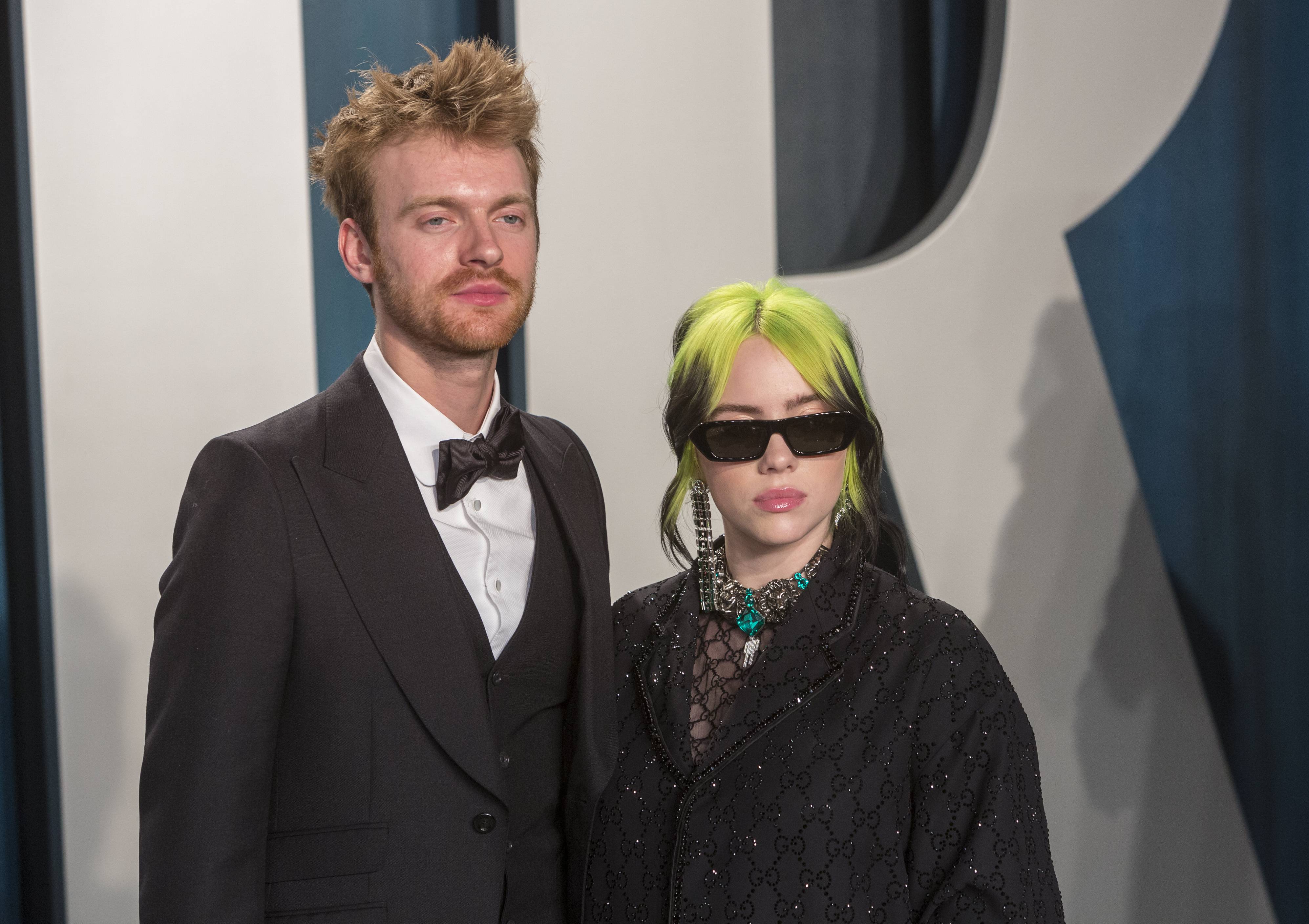 Billie Eilish Pirate Baird O'Connell és Finneas Baird O'Connell