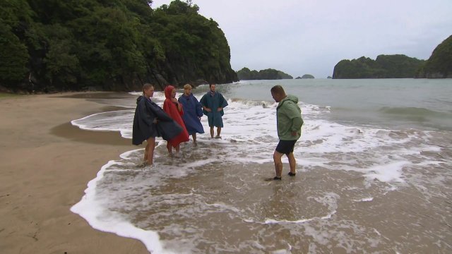 Dráma a Survivorben: azonnal ki kellet menekíteni a játékosokat – videó