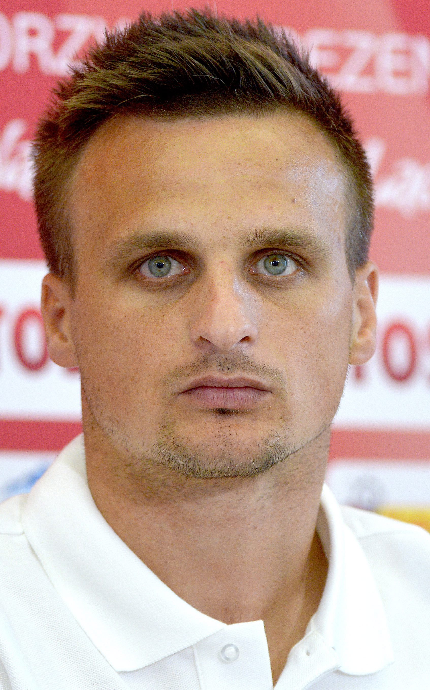 Sławomir Peszko ur. 19 lutego 1985 w Jaśle klub: Lechia Gdańsk mecze w reprezentacji/gole - 35/2; debiut - 19.11.2008 (3:2 z Irlandią w Dublinie)