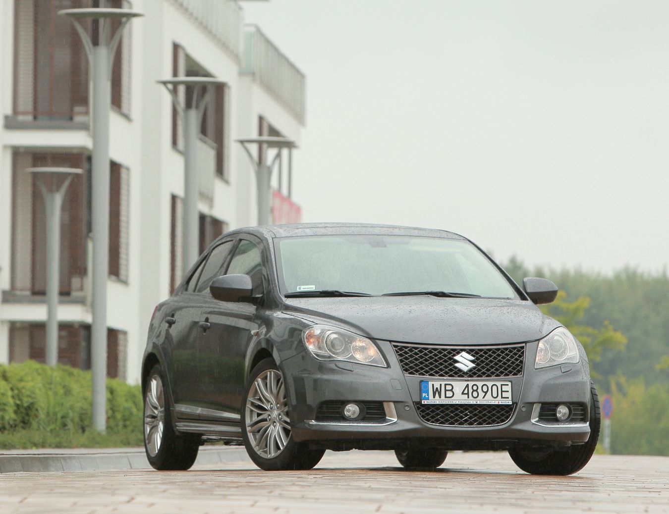 Suzuki kizashi
