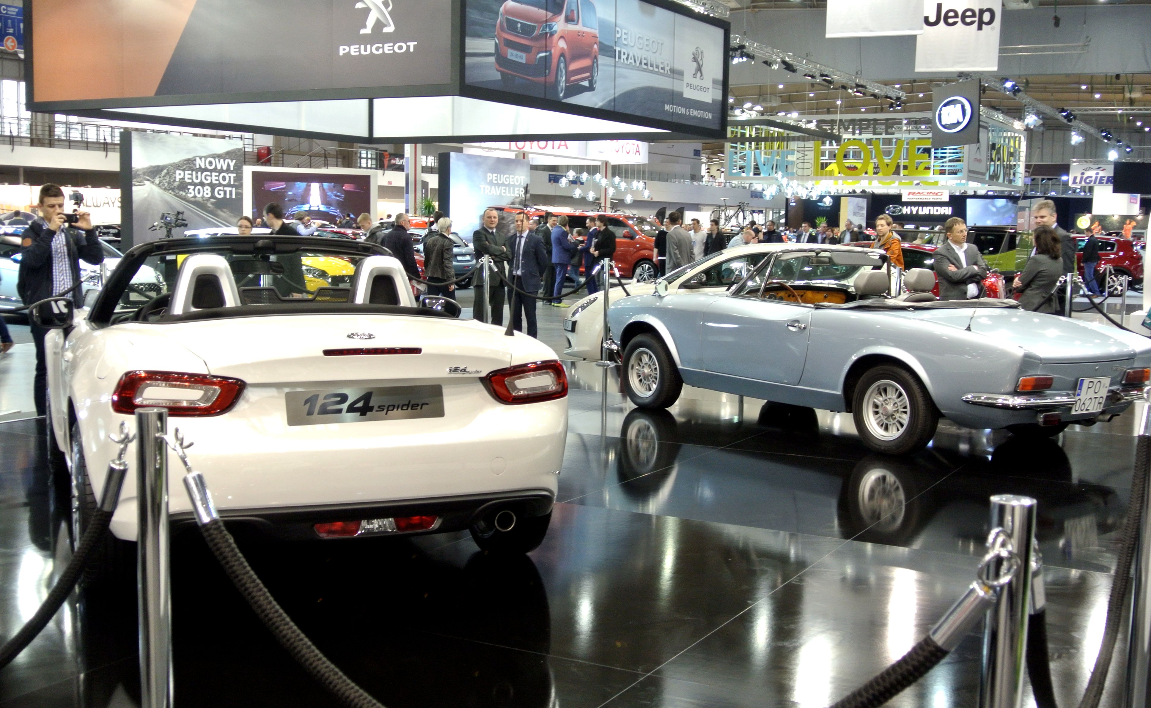 Fiat 124 Spider