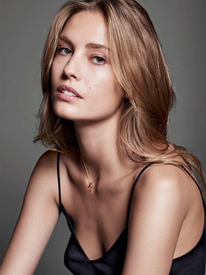 VOGUE PARIS