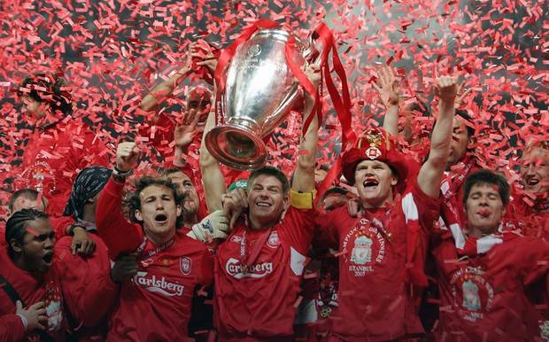 Steven Gerrard rises League Cup Champion & # XF3; aforementioned 2005,