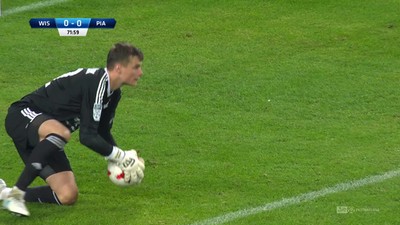 Wisła K. - Piast (0:0): Dobra akcja Piasta, ale nikt nie zamknął centy Rugasevica