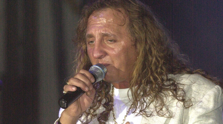 A tévében is látható lesz hamarosan A Király című sorozat: már a pontos dátum is megvan