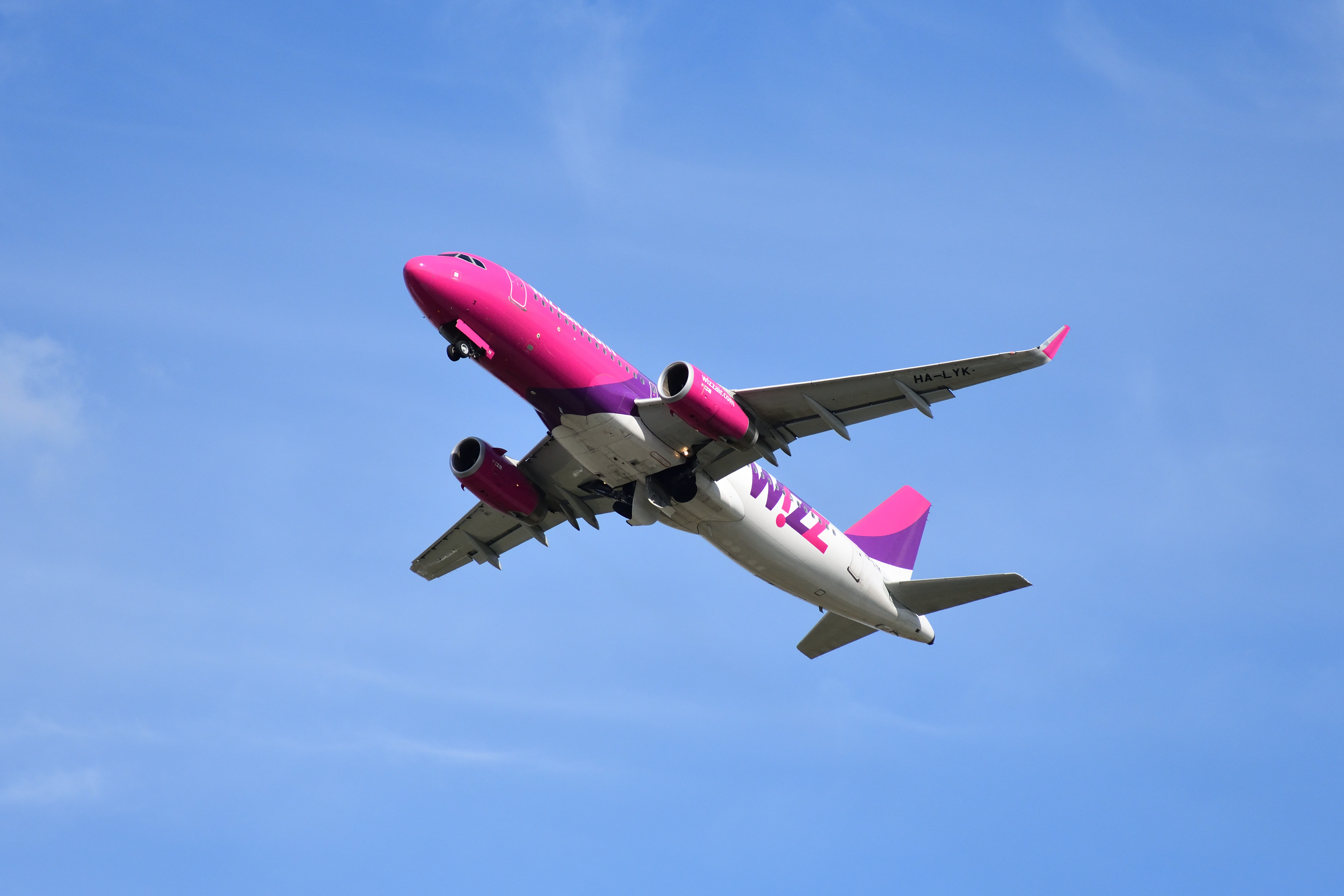 Wkrótce Wizz Air uruchomi dodatkowe połączenia z Gdańska - Podróże