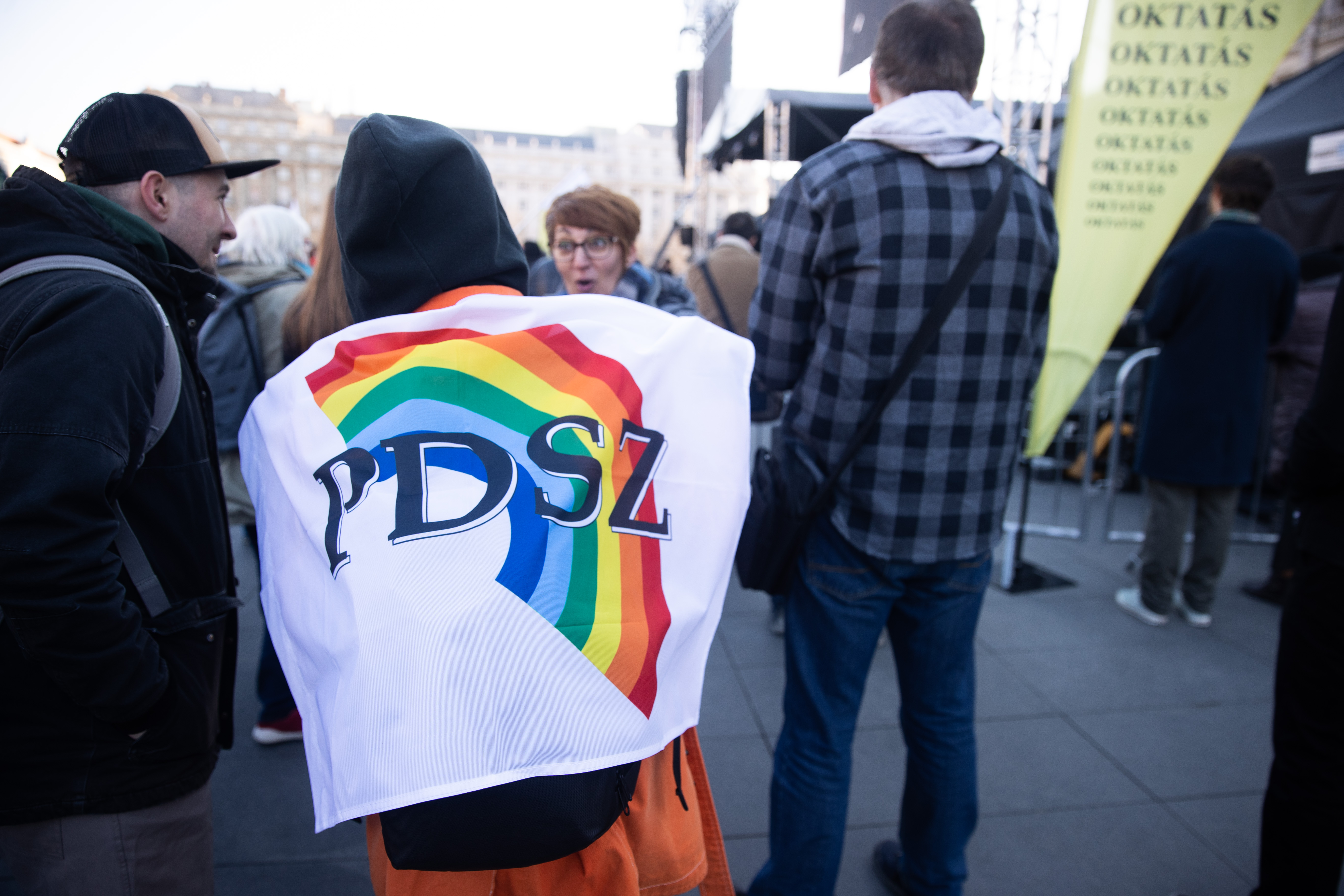 A státusztörvény továbbra is elfogadhatatlan a tanárok számára: a szakszervezeteket dolgát is megnehezítené a kormány