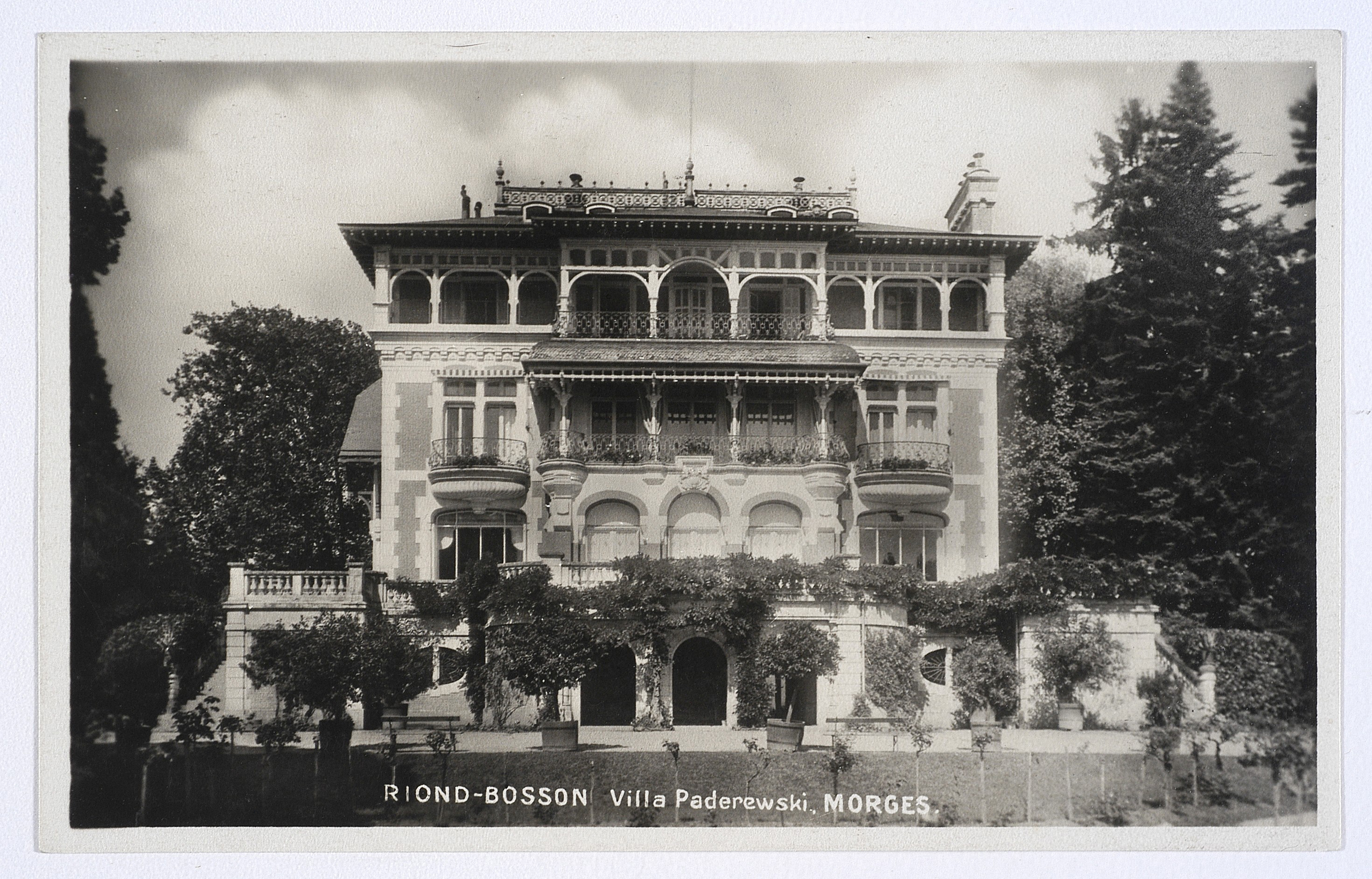 Willa Ignacego Paderewskiego w Riond Bosson w Szwajcarii została przejęta przez komunistów i sprzedana. Na zdjęciu rezydencja z 1896 r.