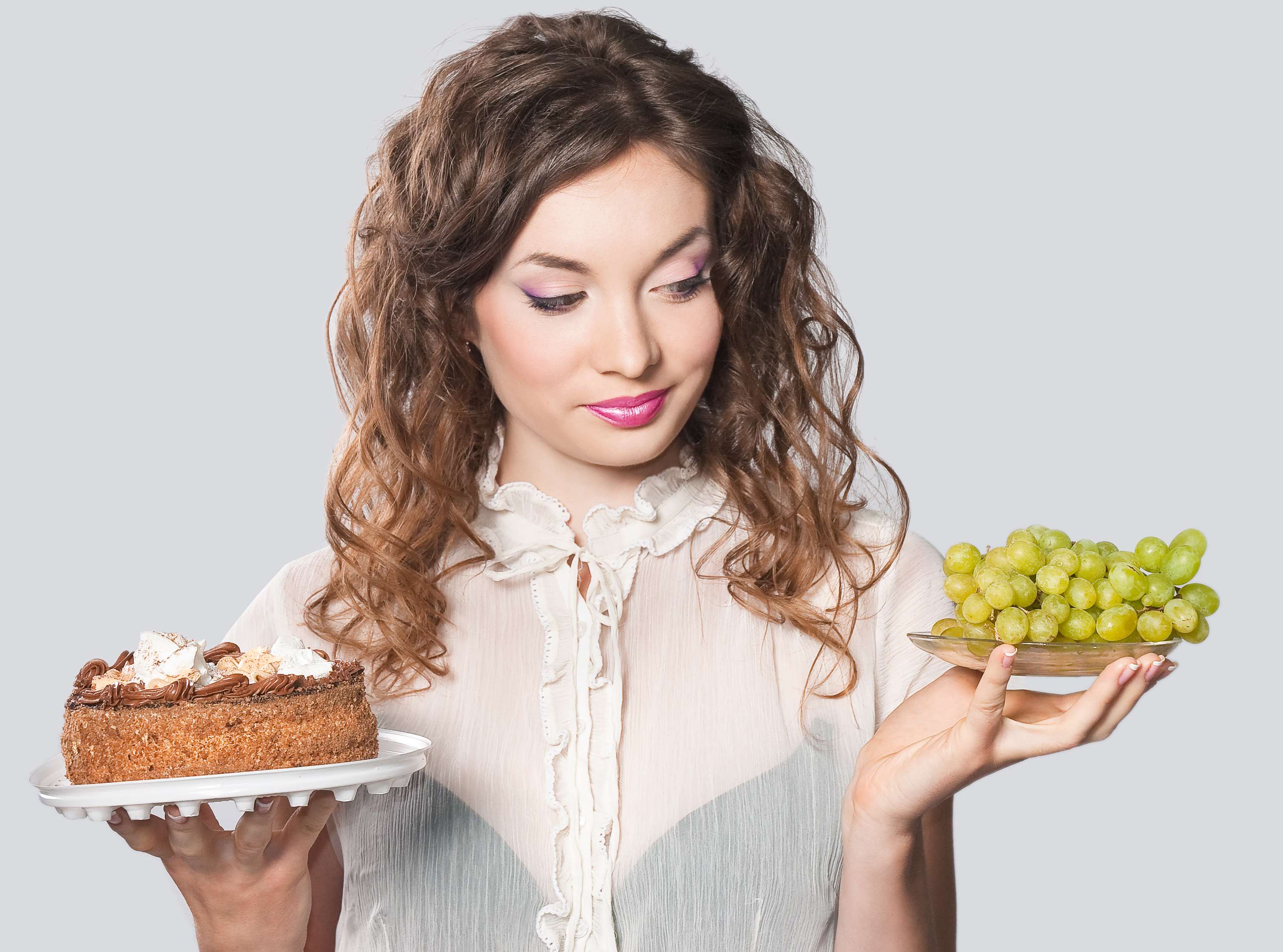 6. Zwracaj uwagę na to, co jesz. Dieta powinna być dobrze zbilansowana i zdrowa. Polecane są dania kuchni śródziemnomorskiej