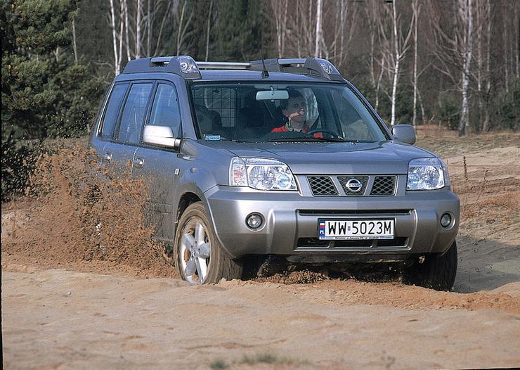 Honda CRV kontra Nissan XTrail i Toyota RAV4 pojedynek