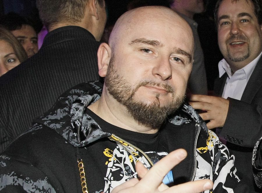 Zarówno w paleniu marihuany, jak i mówieniu o tym niczego złego nie widzi Liroy.