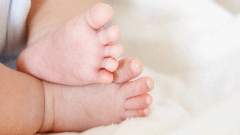 Az egészségügyi államtitkár elmondta, miért lettek rosszabbak a mutatók, mióta a kormány államosította lombikprogramot – videó