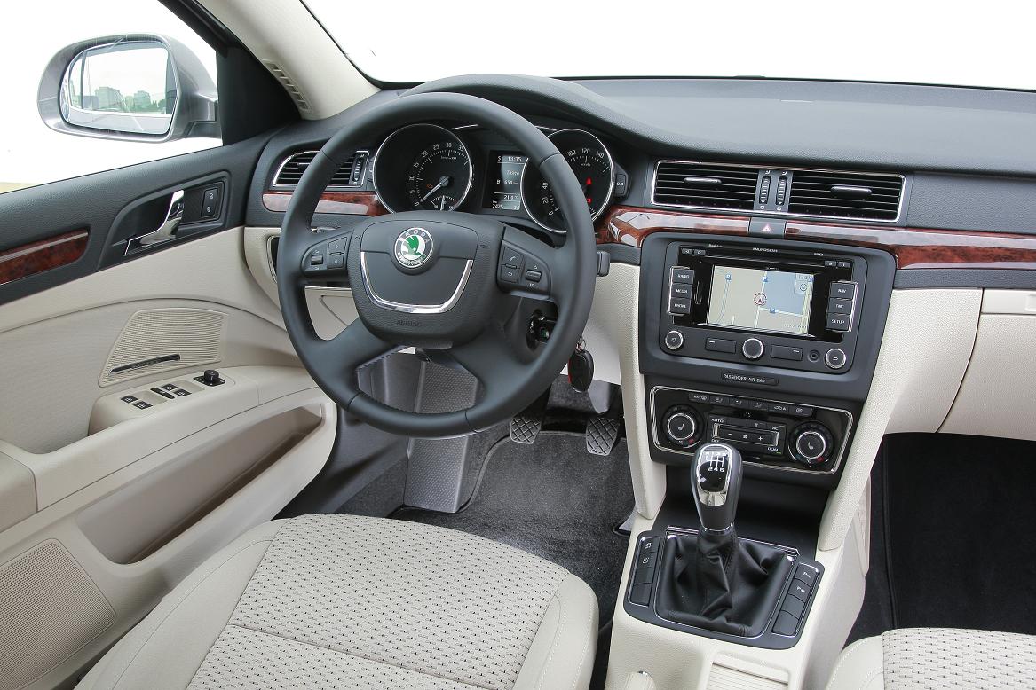 Skoda superb - zdjęcie poglądowe