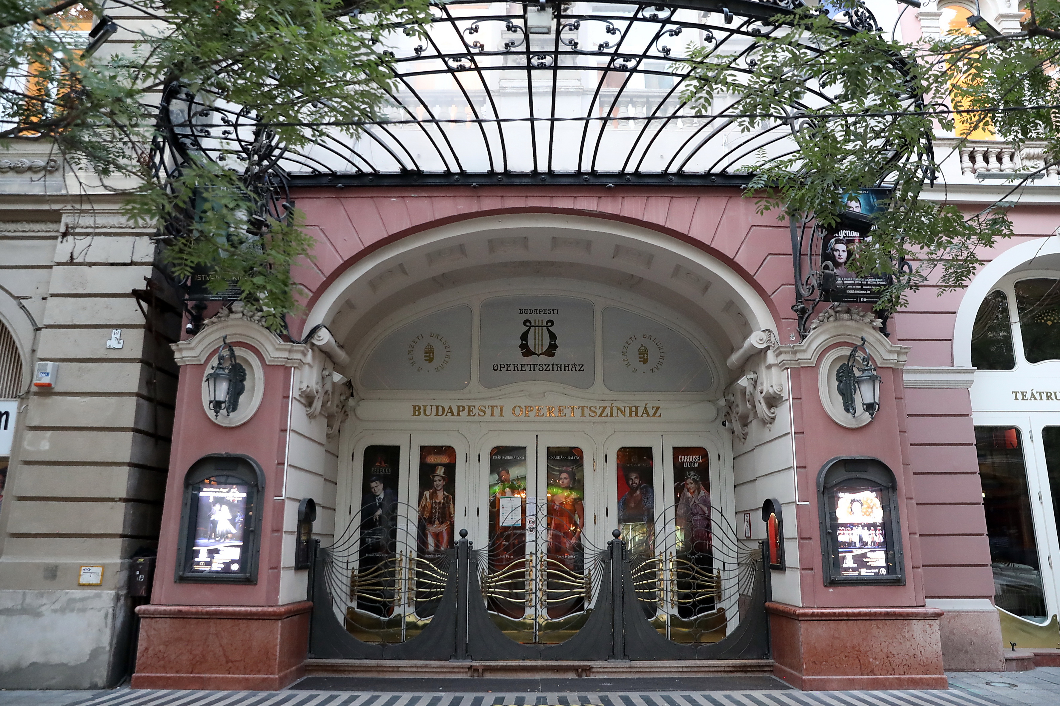 Mi lesz veled, Operettszínház? A volt rendező szerint egzisztenciális félelem az úr a színészeknél