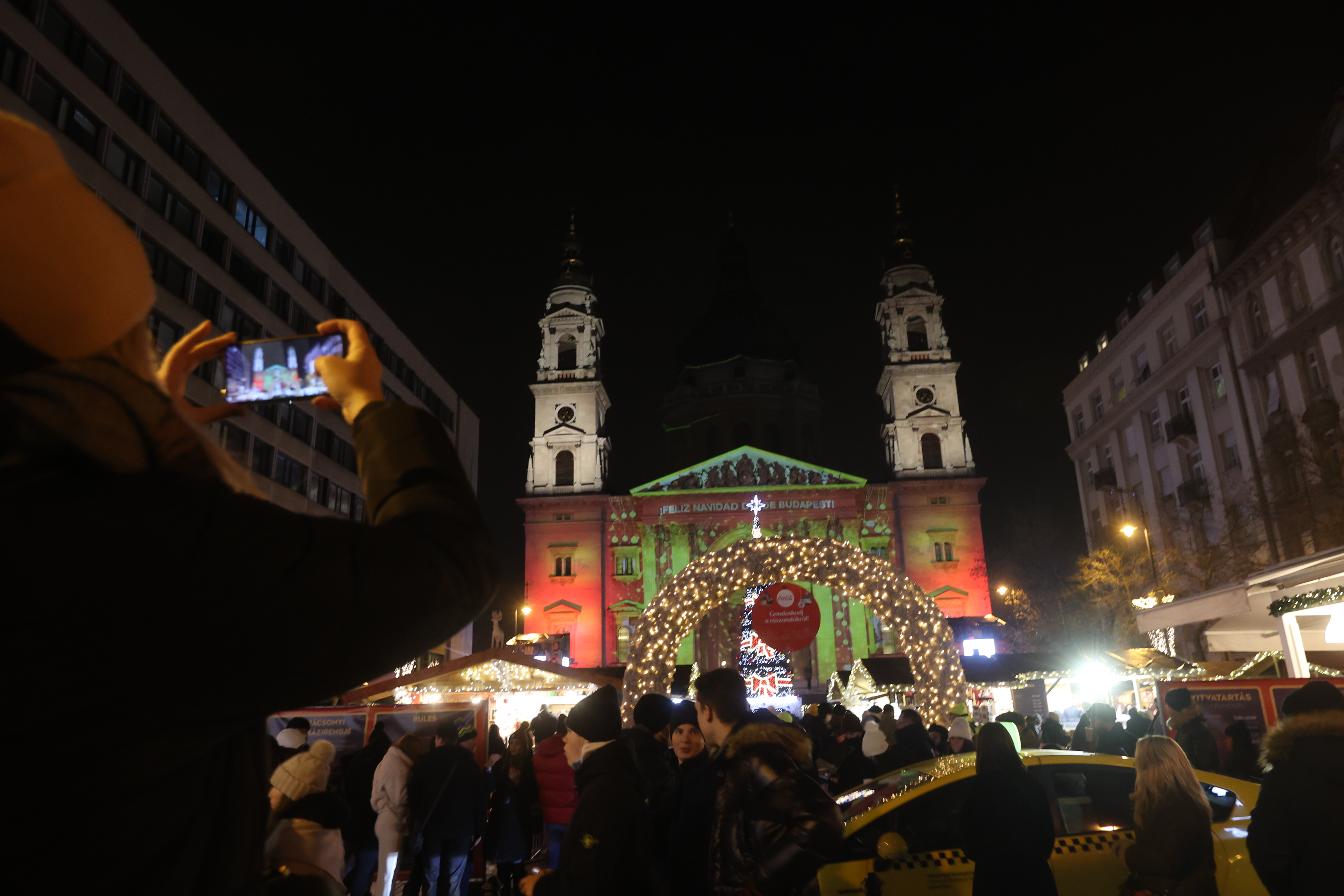 Kezdődik: pénteken indul a budapesti karácsonyi vásár a Bazilika előtt