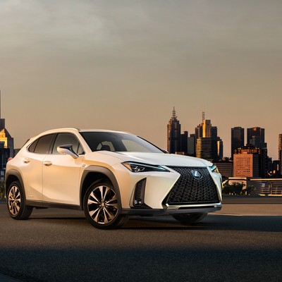 Lexus UX – kompaktowy crosover na salonie w Genewie