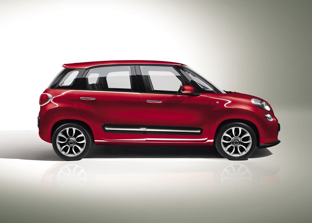 Rywale? Mini sprzedawane przez BMW