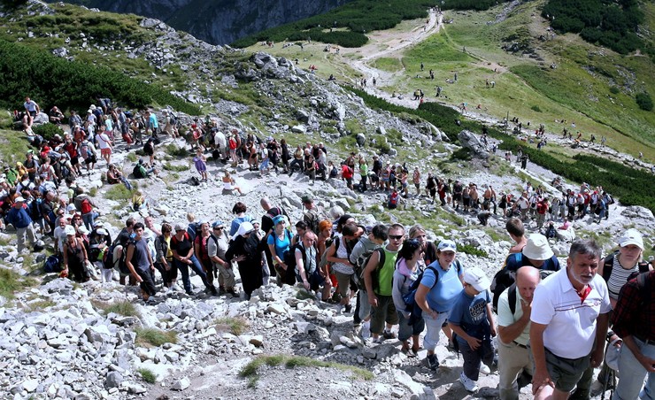 queue to Giewont