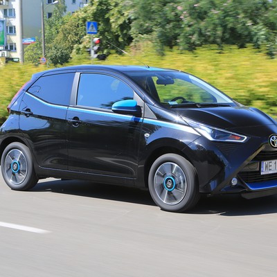 Toyota Aygo 1.0 - jak jeździ najpopularniejsze nowe miejskie auto?