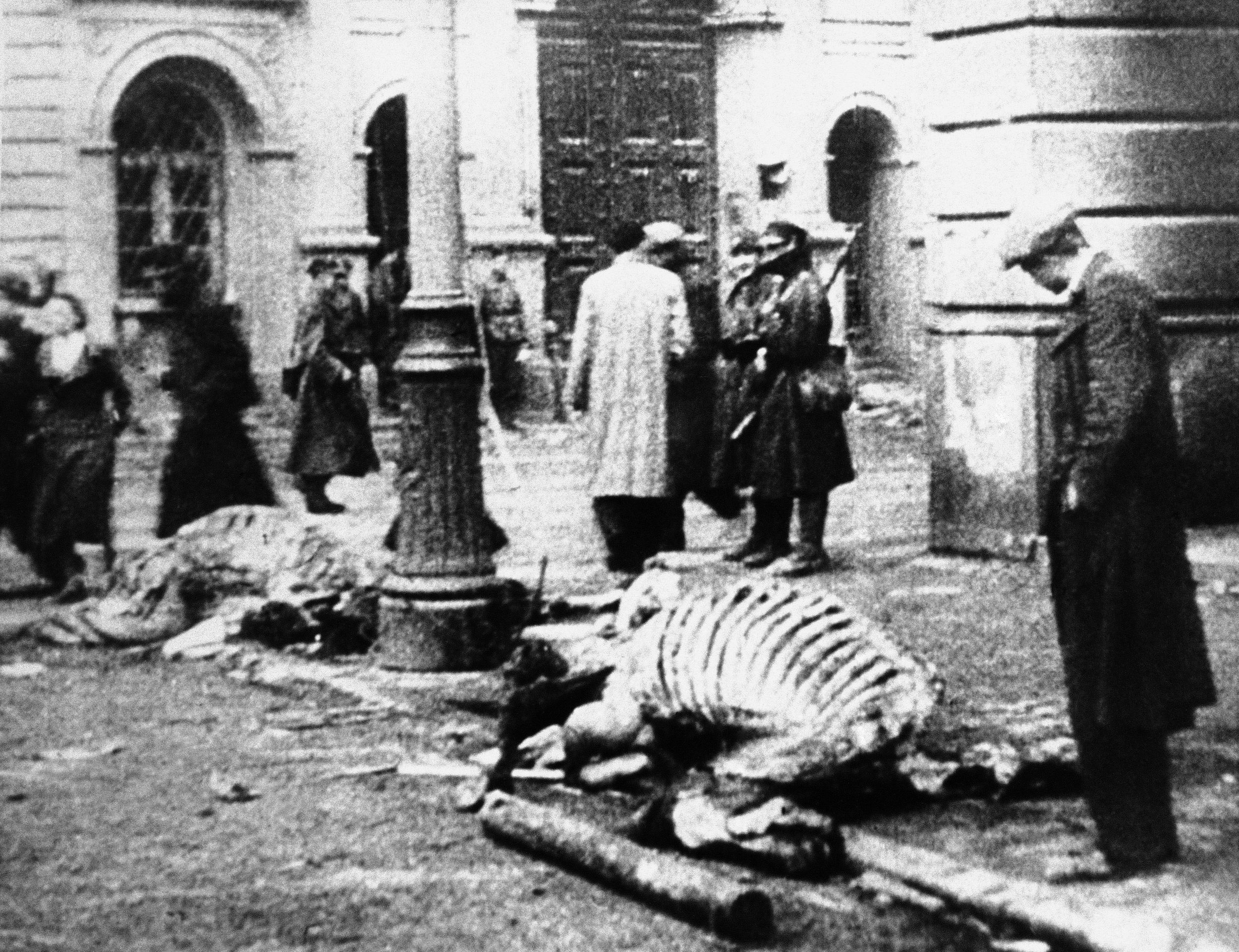 Upadek Warszawy we wrześniu 1939 roku. ARCHIWALNE ZDJĘCIA