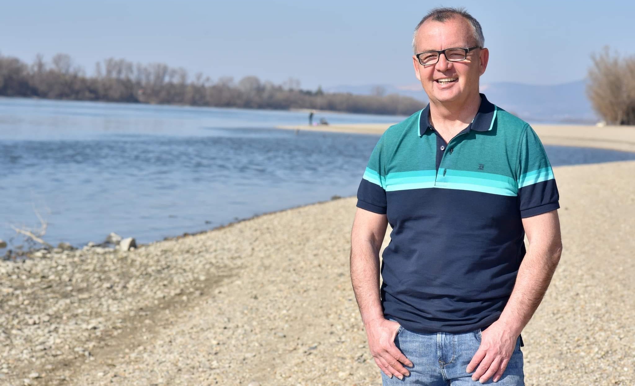 „Egyre kevesebb az esély, hogy apám élve előkerül” – Öt napja keresik a rejtélyes módon eltűnt tűzoltót