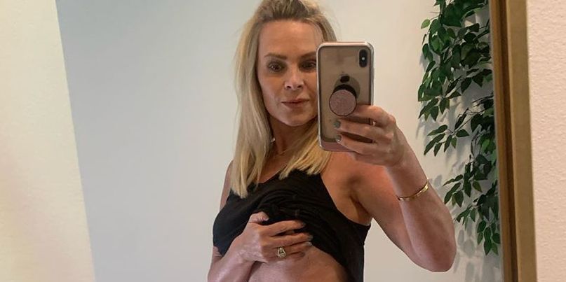 Tamra Judge 52 Just Showed Off Rock Hard Abs In A New Series Of Instagram Selfies Pulselive Kenya