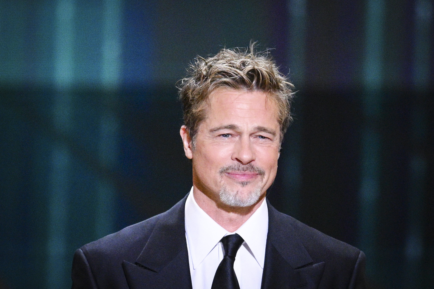 Hoppá! Brad Pitt különleges lehetőséget kapott: ő is rajthoz áll a Forma-1-ben – fotó