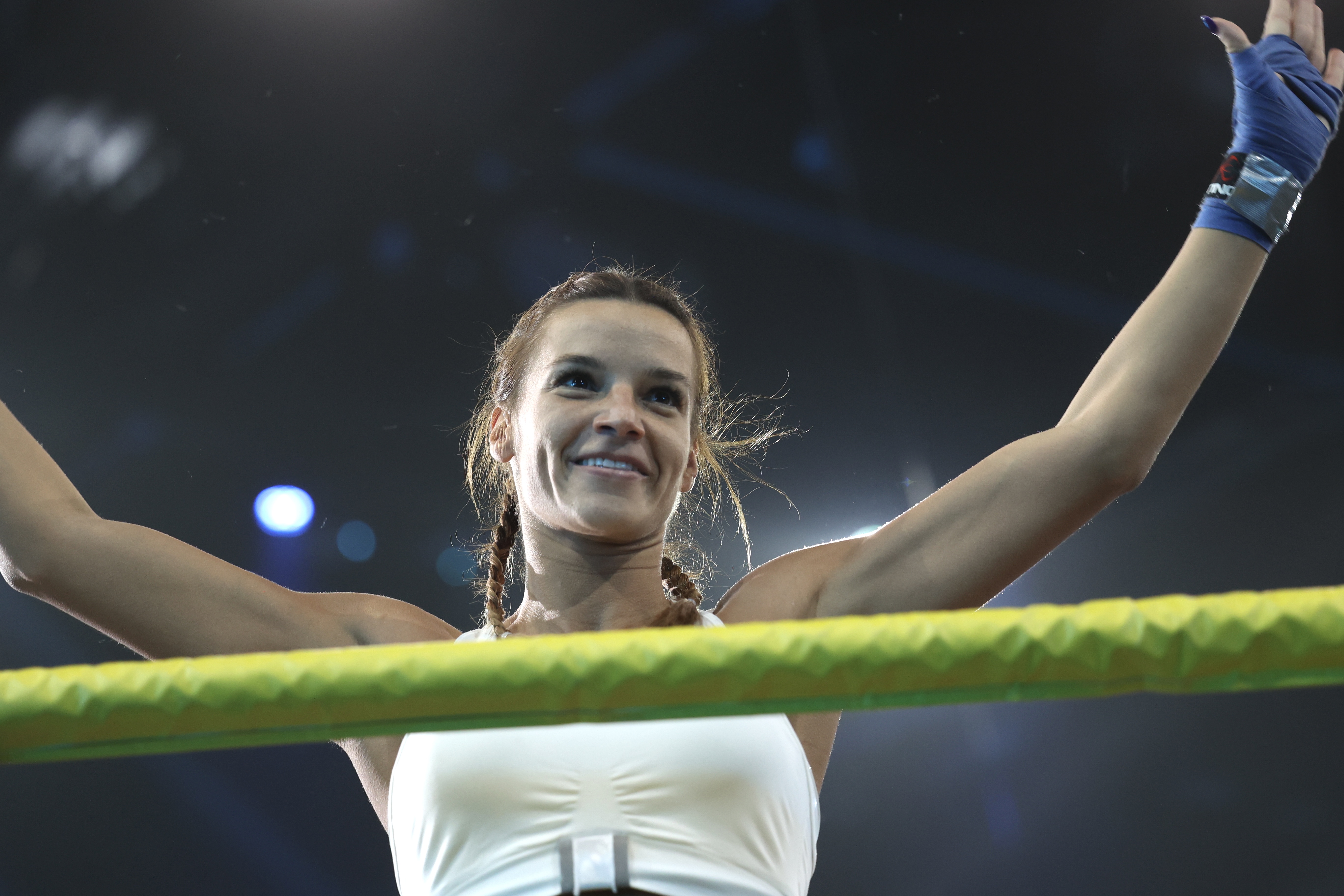 Sztárbox: Berki Mazsi megmutatta, hogy készen áll, Dobos Evelin pedig még mindig kórházban van