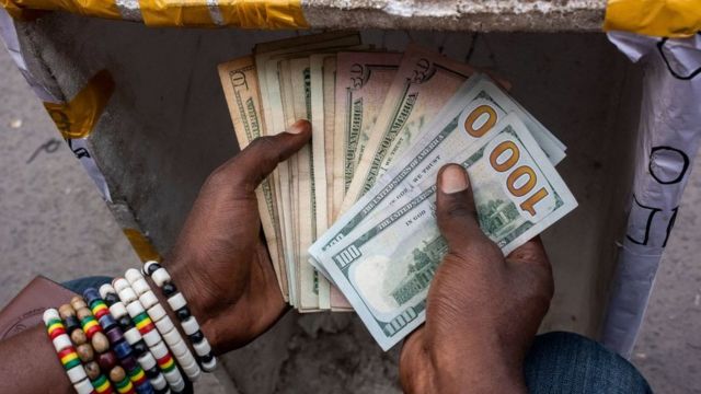 Dollar scarcity forces Kenyan banks to "ration" sales to manufacturers, importers