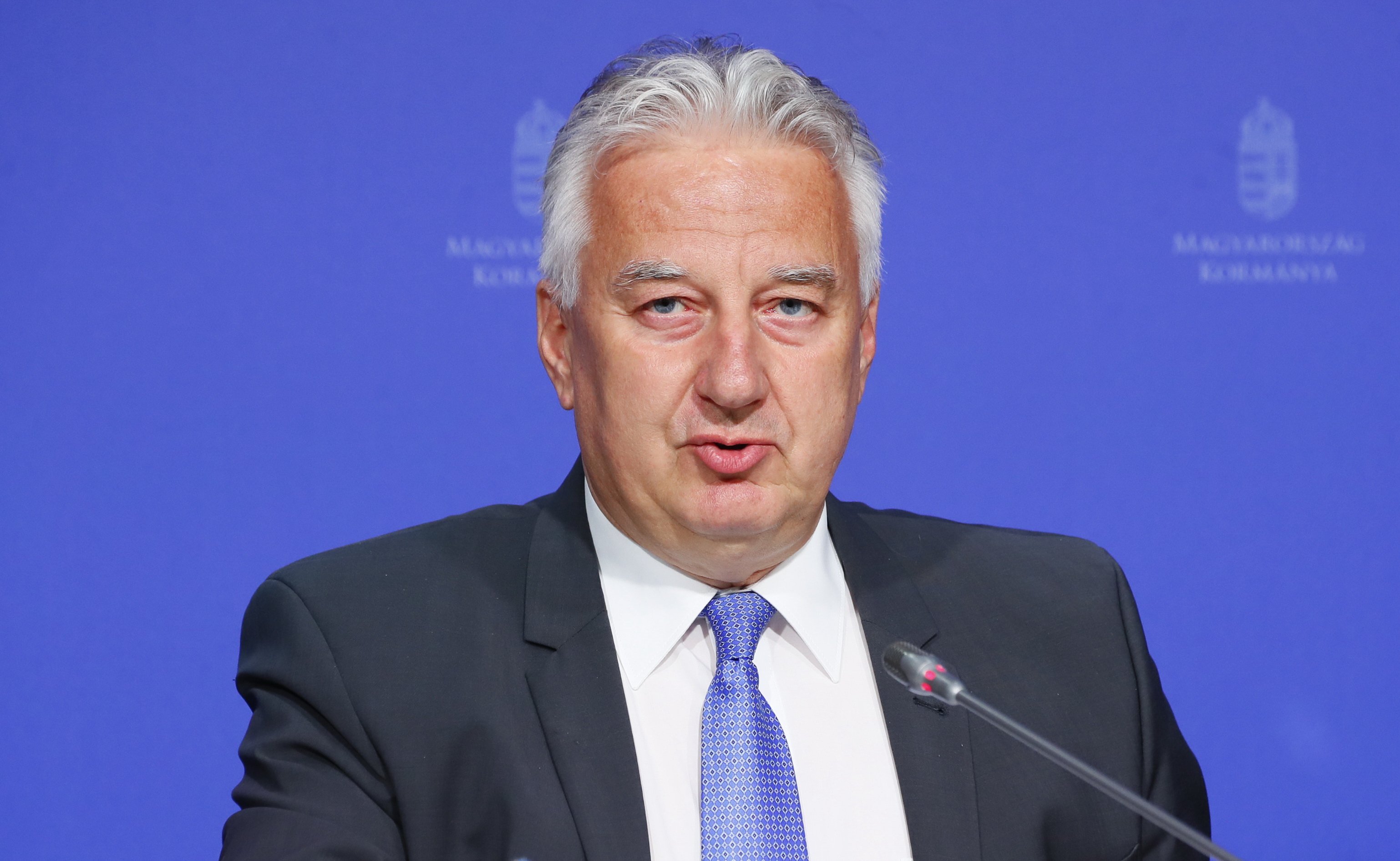 Semjén Zsolt: Magyarország nem adja ki Ukrajnának a katonakorú férfiakat