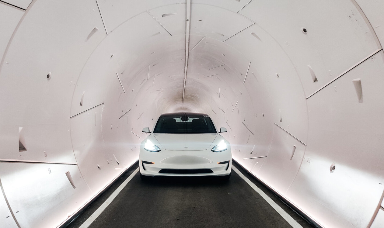 Elon Musk Las Vegas alatt fúr 100 kilométeres alagutat