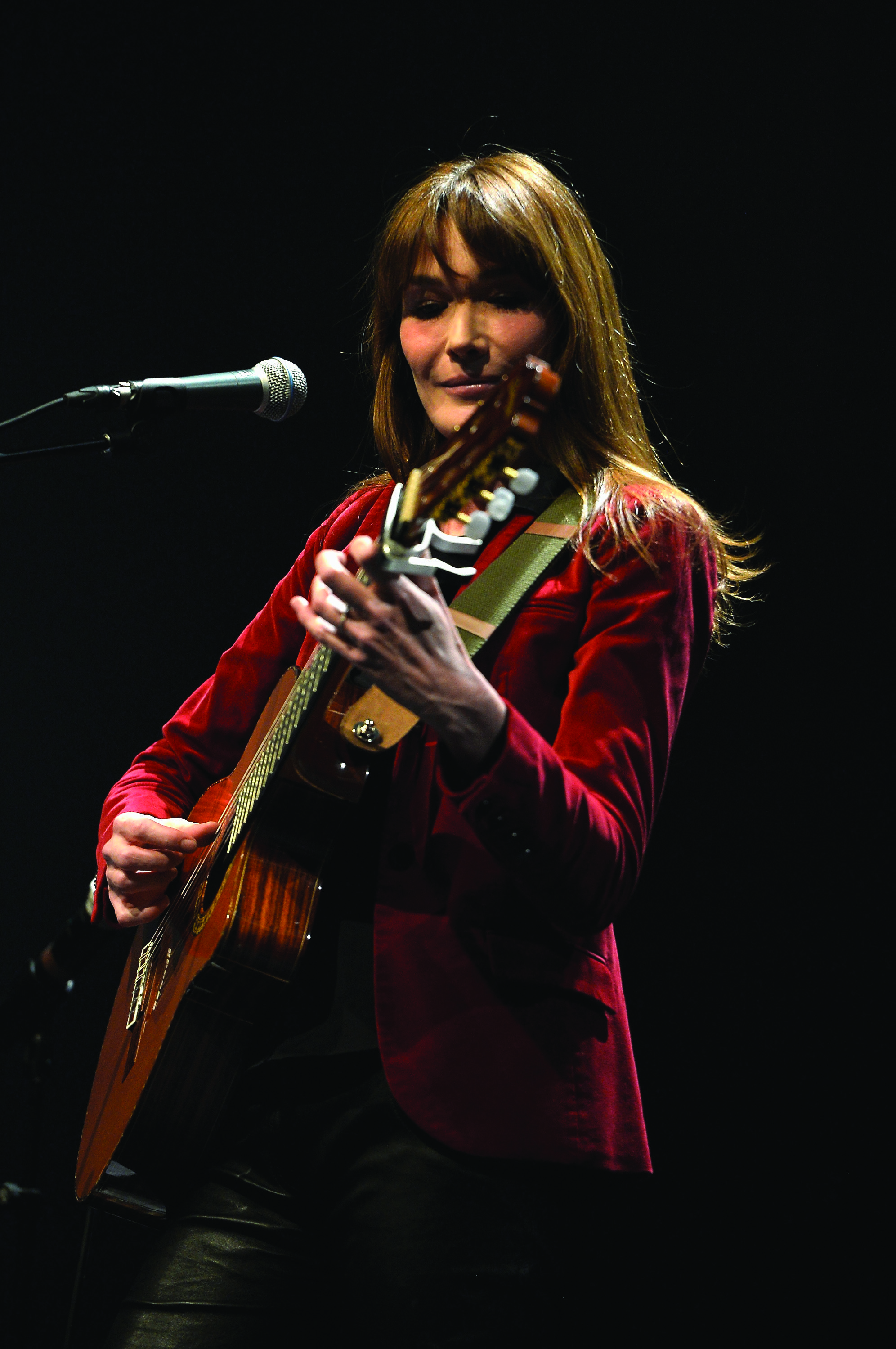 Carla Bruni intymnie w Olympii