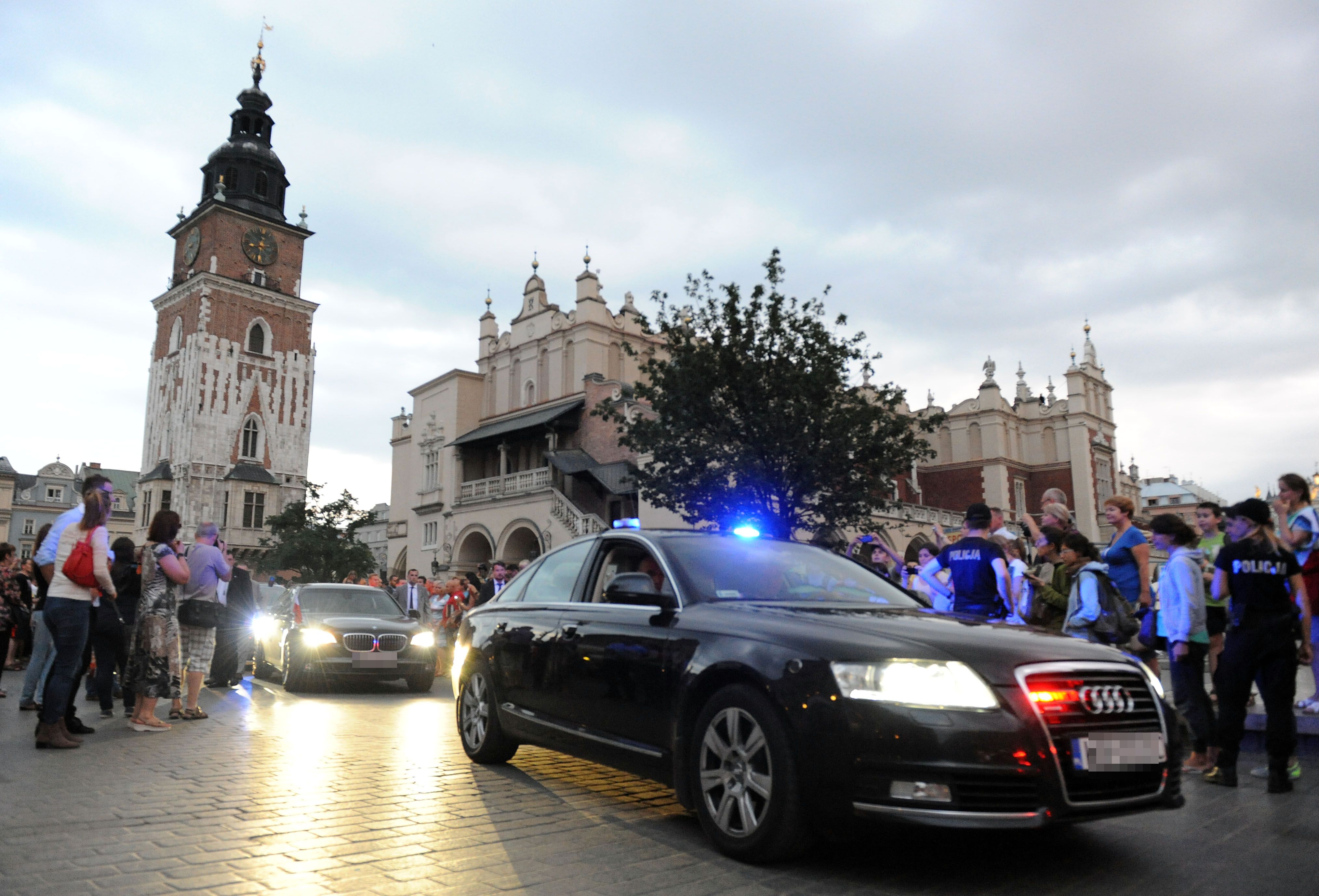 Kolumna samochodów BOR
