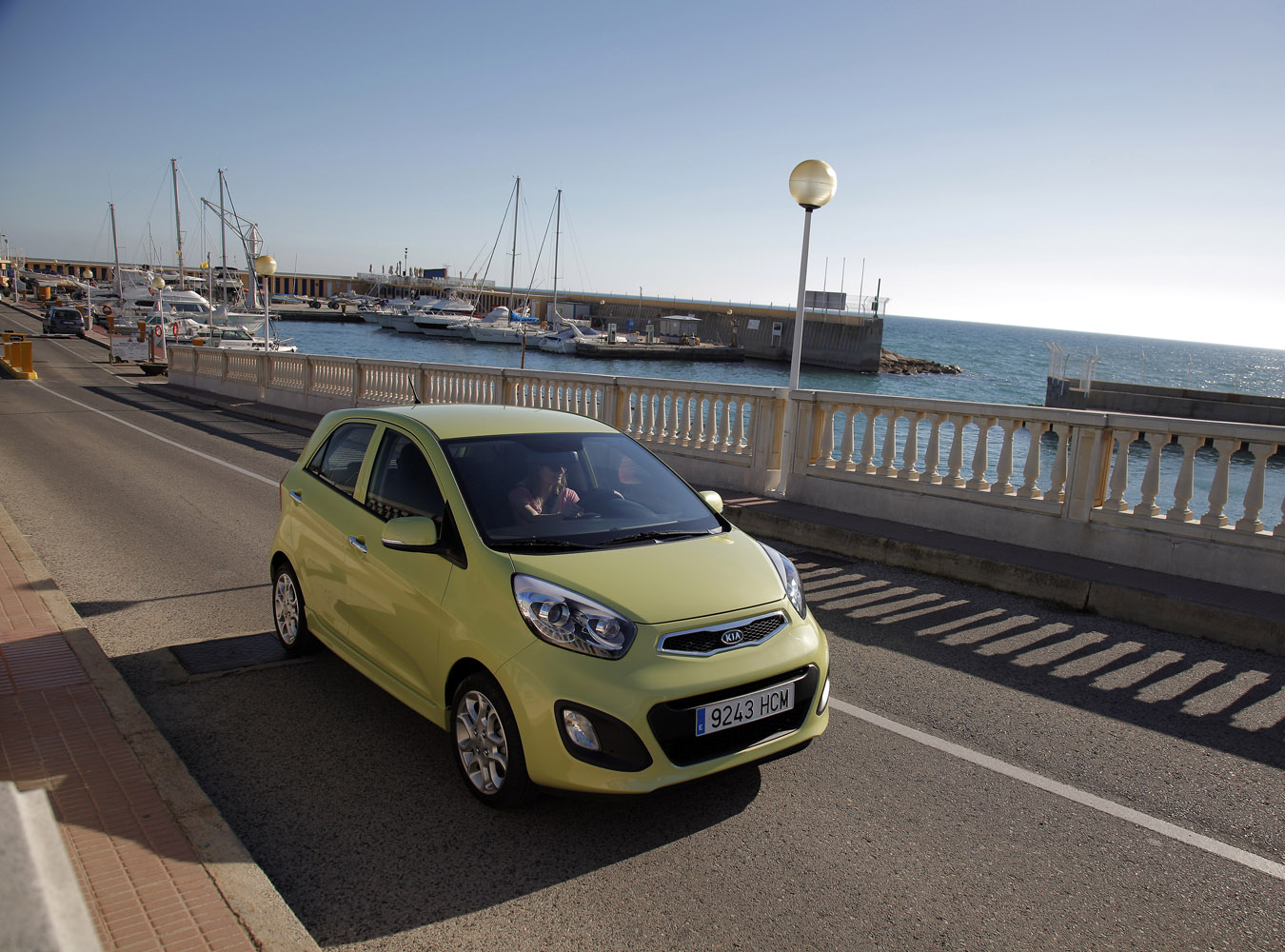 Nowa Kia Picanto pędzi do Polski
