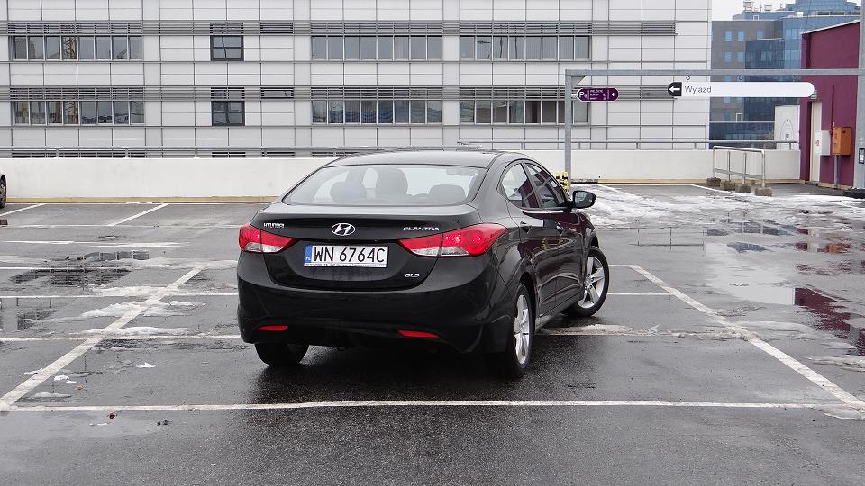 A jeśli zechcemy jechać dynamicznie, to będziemy musieli znosić ten hałas, ponieważ maksymalny moment obrotowy (158 Nm) jest dostępny przy 4850 obr./min.