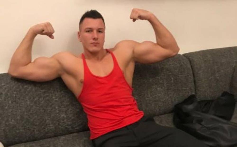 Perverz hirdetésekbe kerültek be az Éden Hotel szívtipró sztárjának képei - Fotók