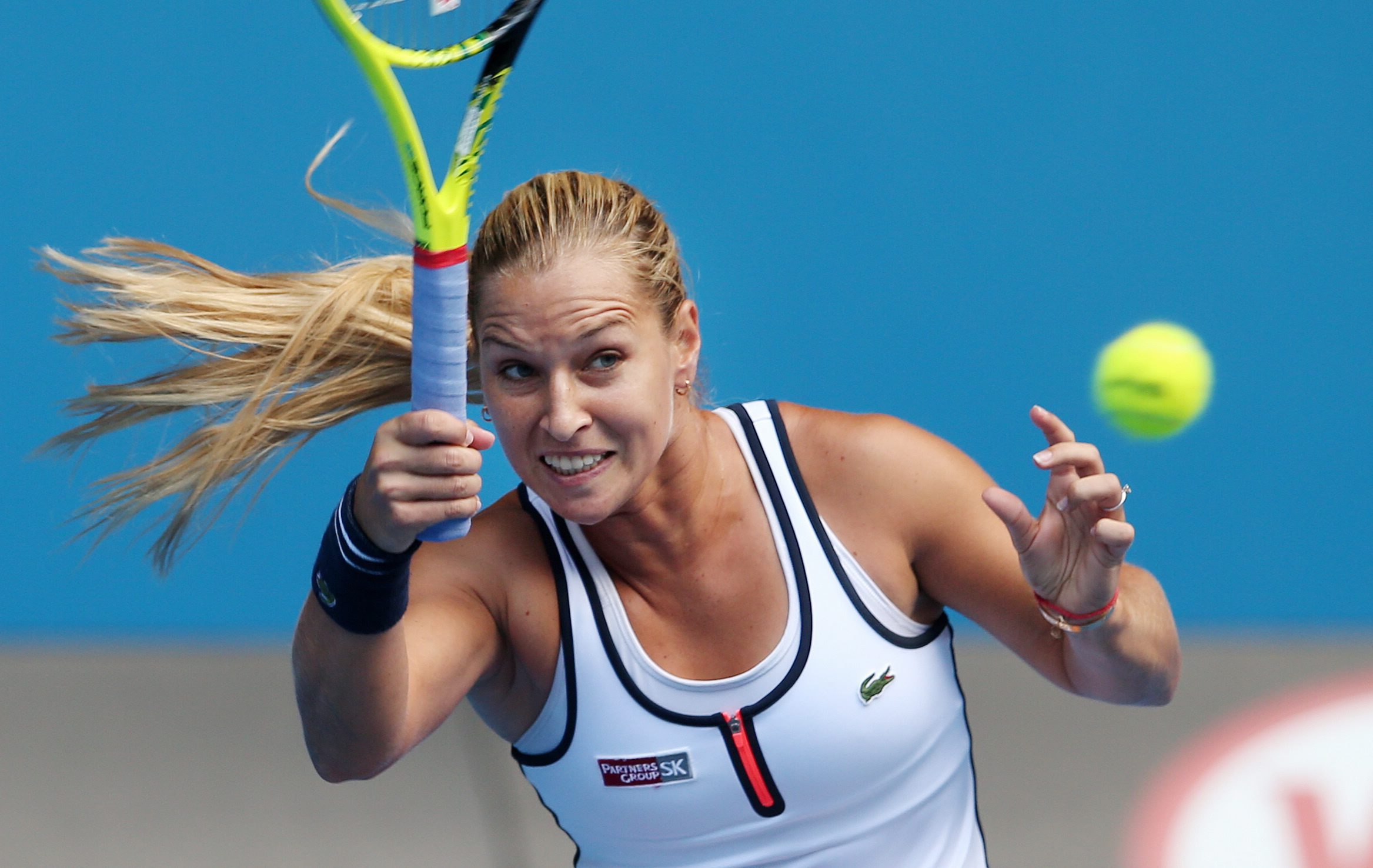 Australian Open: Piękna przegrała z bestią. Serena Williams lepsza od Dominiki Cibulkovej
