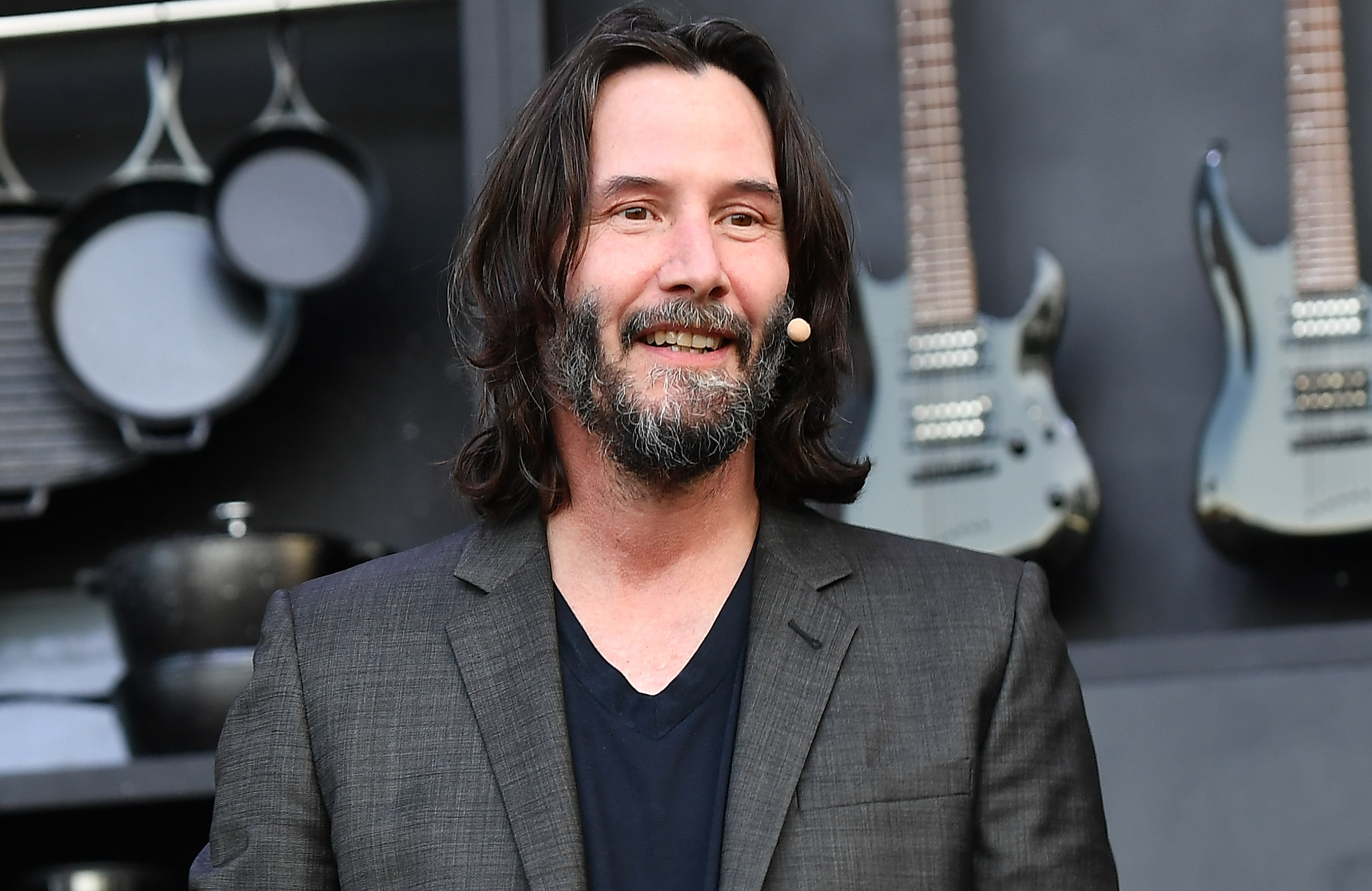 Símaszkos betörők fosztották Keanu Reeves otthonát
