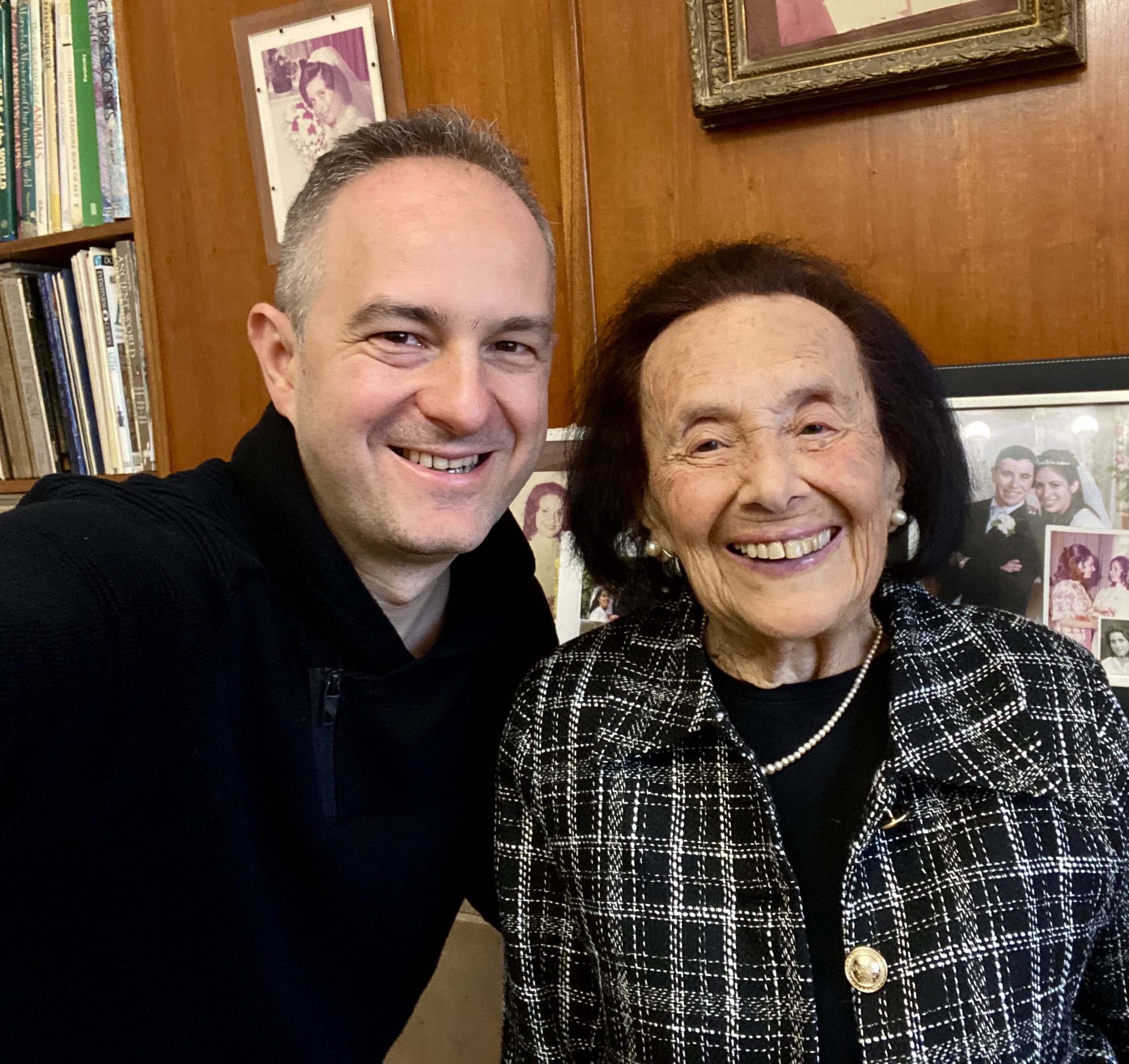 Lily Ebert, a magyar származású holokauszt-túlélő: "Jobb lett volna becsukni a szemünket és meghalni"