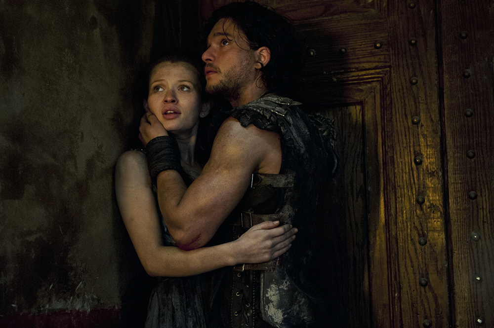 Kit Harington i Emily Browning w filmie